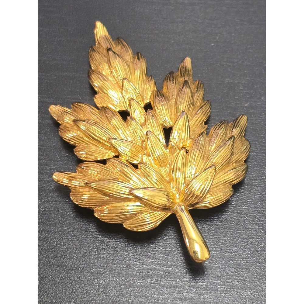 Vintage Napier Leaf Brooch Gold Tone